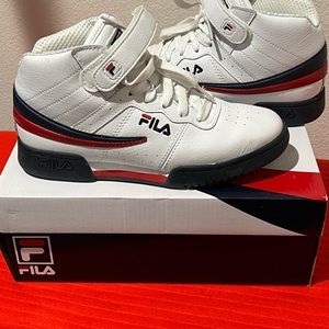 Fila F-13, barely used. Women Sz6,